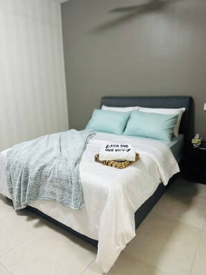 1 bedroom, iron/ironing board, WiFi, bed sheets