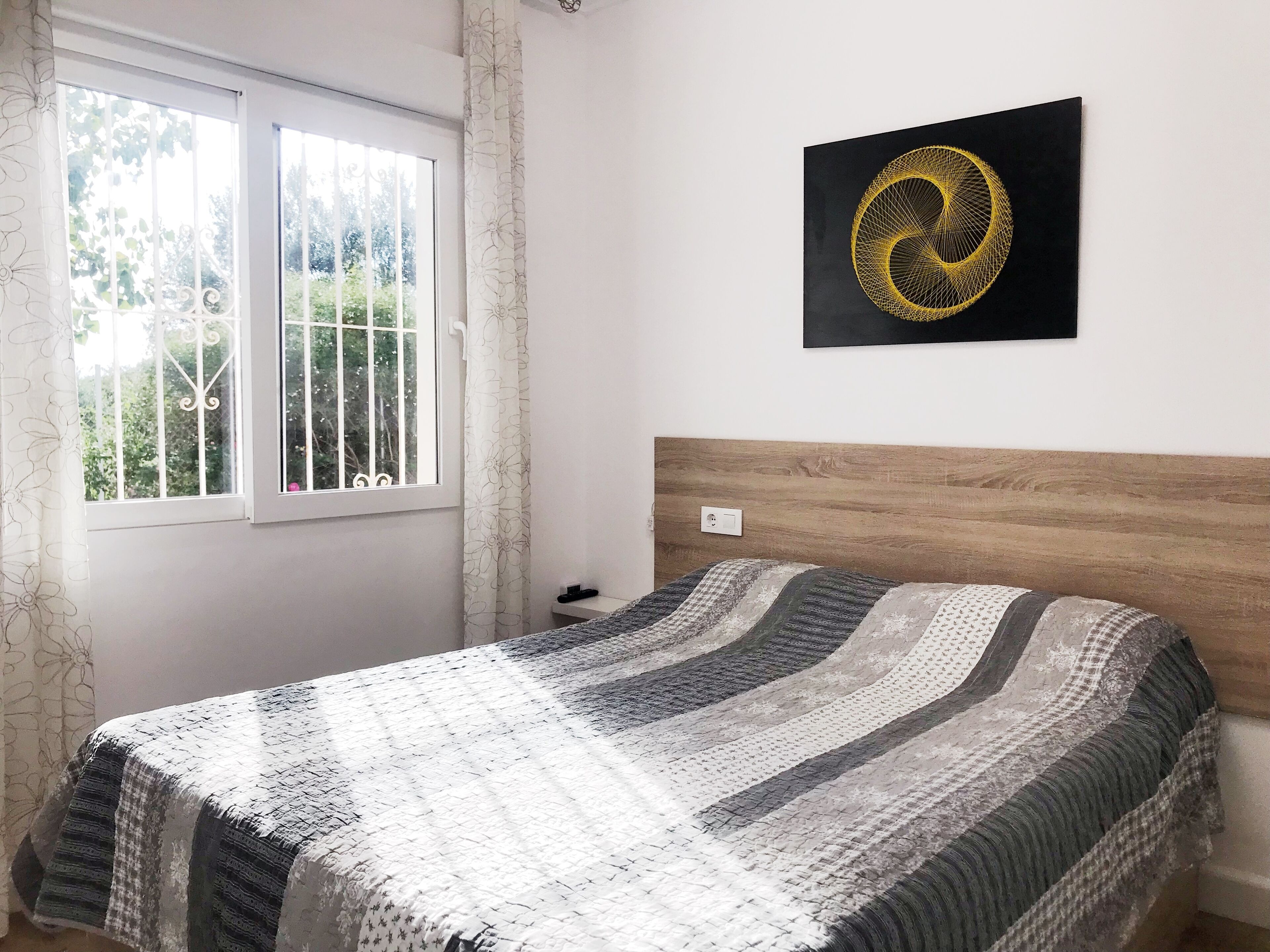 3 bedrooms, iron/ironing board, travel cot, free WiFi