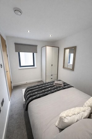 2 Schlafzimmer, Bügeleisen/Bügelbrett, WLAN, Bettwäsche