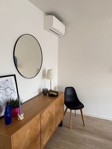 Casa Congé • Colorful Stay + Free Wine Bottle