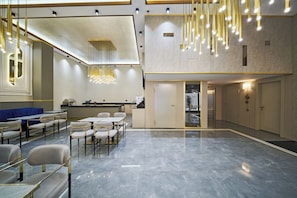 Lobby sitting area - Elysia Hotel (Istanbul)
