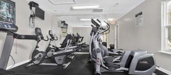 Chic Modern Suite with Style I Free Parking