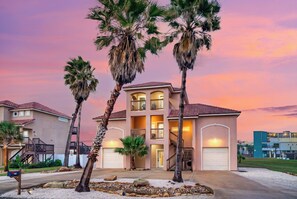 Exterior - 2 Homes, Sleeps 22 | Steps to the Beach, Private Pool, Fire Pit, Balcony Views (Port Aransas)