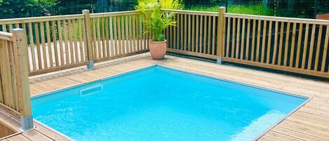 Piscine extérieure, piscine chauffée