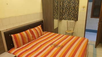 Classic Room | Free WiFi, wheelchair access
