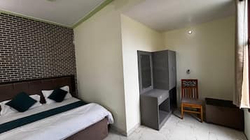 Family Quadruple Room | Free WiFi