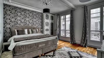 2 chambres, fer et planche à repasser, Wi-Fi gratuit, draps fournis