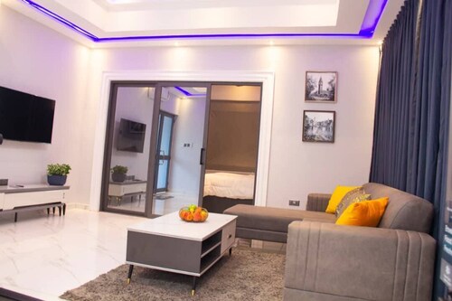 Steanka Luxury Homes