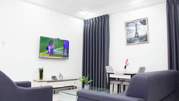 Apartamento superluxo, 1 quarto, sinalização e notificação para pessoas com deficiência visual | Área de estar