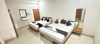 HOTEL KRISHNA HERITAGE VRINDAVAN