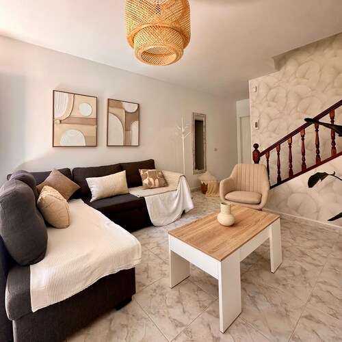 Luxury Villa Bella Isabel, elegance and privacy by the Atlantic Ocean