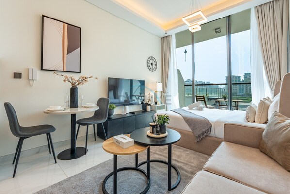 In-room safe, iron/ironing board, free WiFi, bed sheets