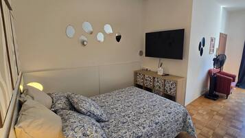 1 Schlafzimmer, Bügeleisen/Bügelbrett, Internetzugang, Bettwäsche