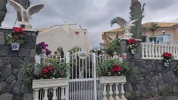 Apartemen, 1 kamar tidur | Halaman properti