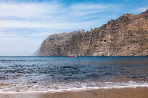 Relax in El Médano's Modern Sea View Apartment