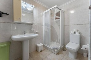 Apartment, 1 Bedroom | Bathroom - Relax in El Médano's Modern Sea View Apartment (Granadilla de Abona)