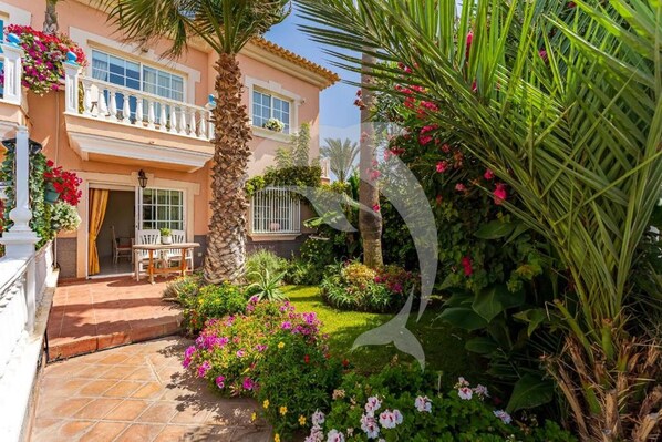 Appartement, 1 chambre, terrasse | Jardin