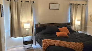 3 多间卧室、免费 WiFi、床单