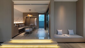 Twin Room, Non Smoking, Hill View