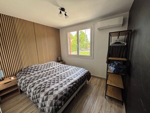 3 bedrooms, WiFi, bed sheets - Nature & jacuzzi, near Sancerre, Guedelon, Lac de Bourdon, St Fargeau, Pouilly (Cosne-Cours-sur-Loire)