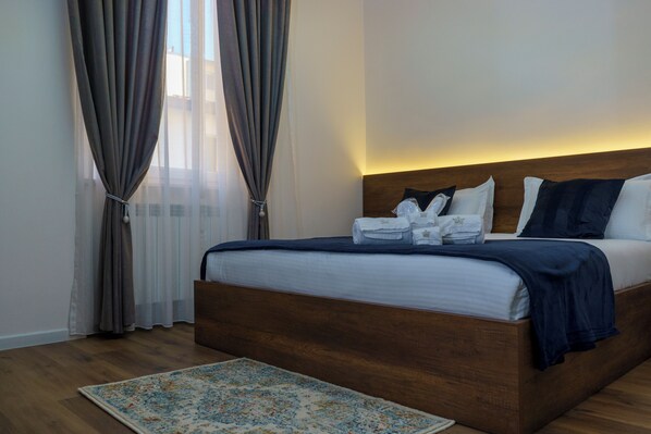 1 bedroom, WiFi, bed sheets