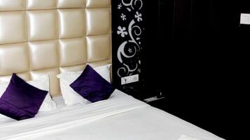 Kamar Double Deluks, pemandangan kota | Wi-Fi gratis dan seprai linen