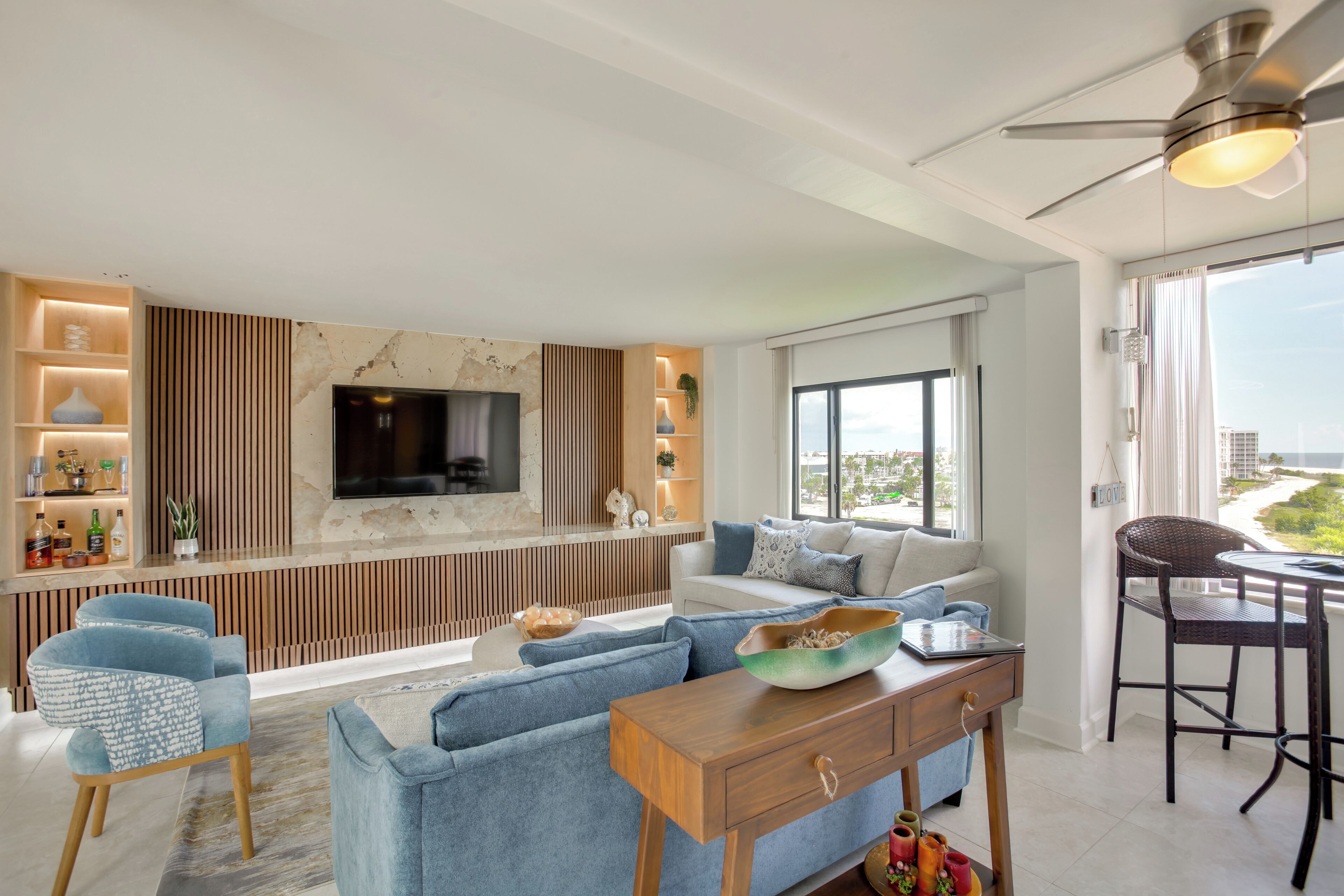 Apartment (2 Bedrooms) | Front of property