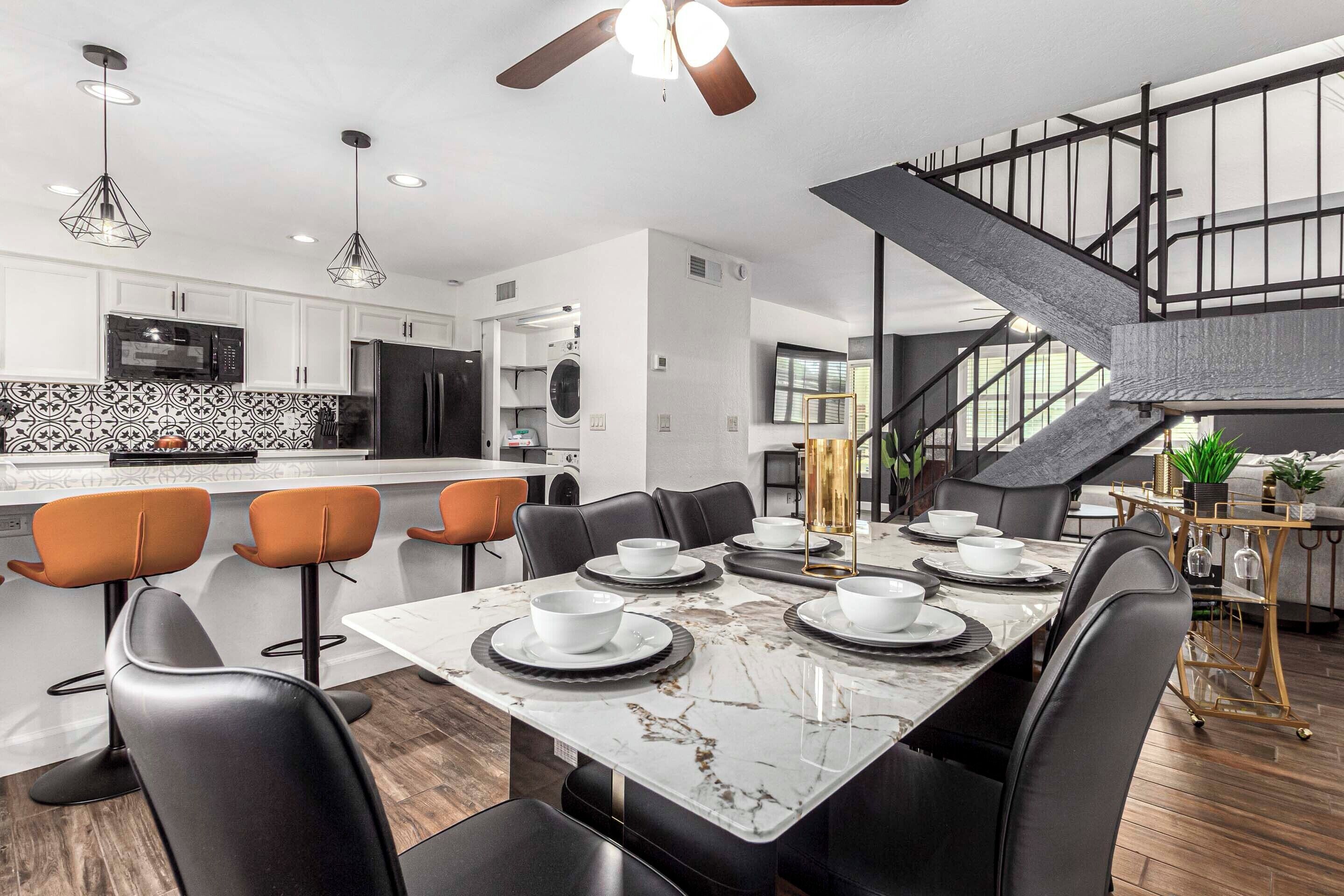 Apartment (3 Bedrooms) | Front of property