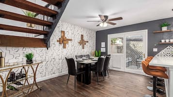 Apartment (3 Bedrooms) | Interior