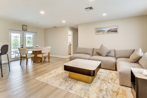 House (3 Bedrooms) | Interior - Sleek Family Home w/ Pool & Hot Tub in Fort Myers! (Fort Myers)