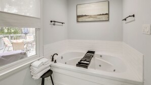 อพาร์ทเมนท์ (4 Bedrooms) | ภ  ายใน