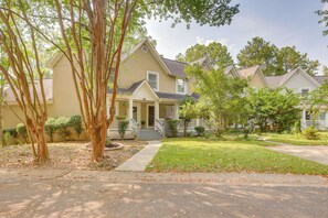 Apartment (4 Bedrooms) | Interior - Getaway w/ Home Gym & Theater Room in Hoover Area (Birmingham)