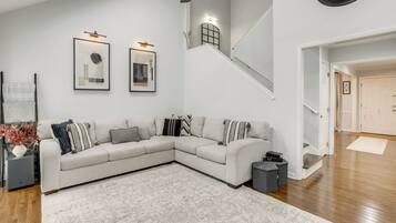 Apartment (4 Bedrooms) | Interior