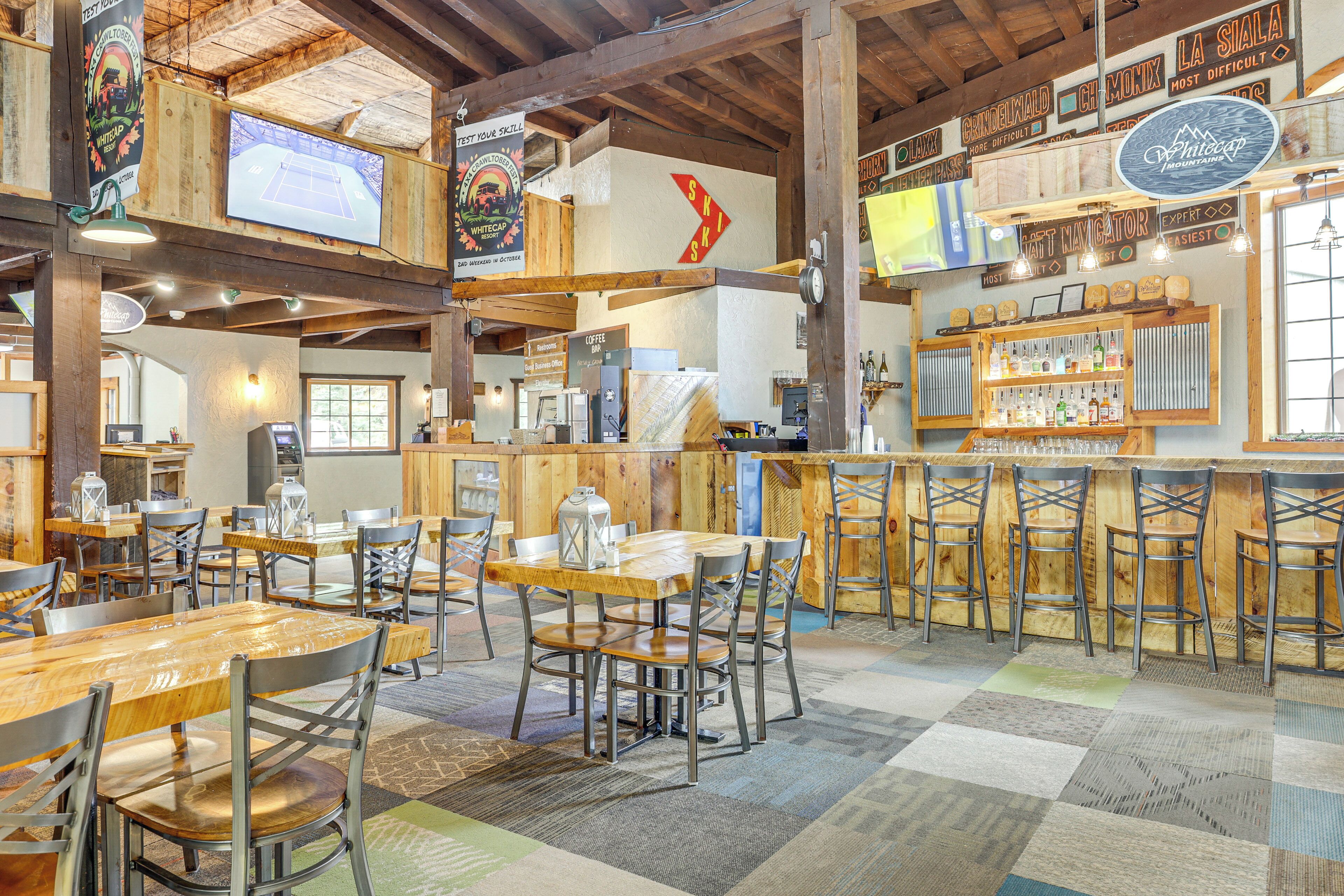 المنشأة من الداخل