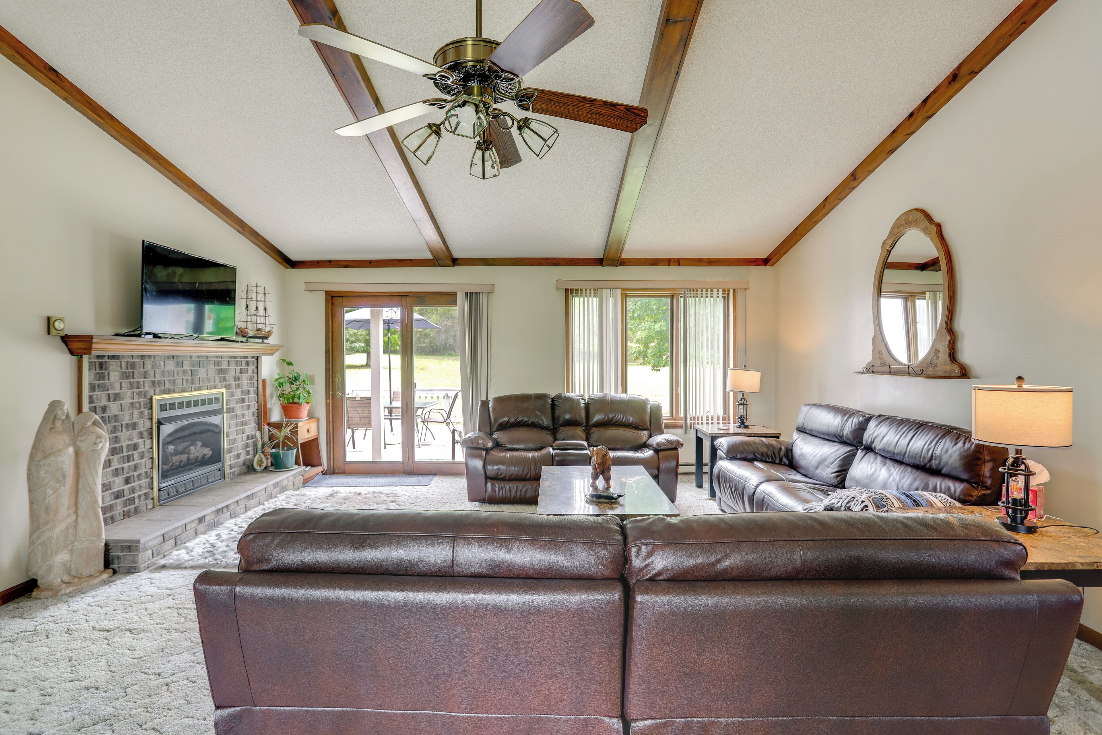 Ev (3 Bedrooms) | İç mekân