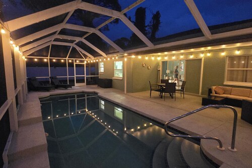 3 Mi to Manasota Key: Stylish Single-story Home!