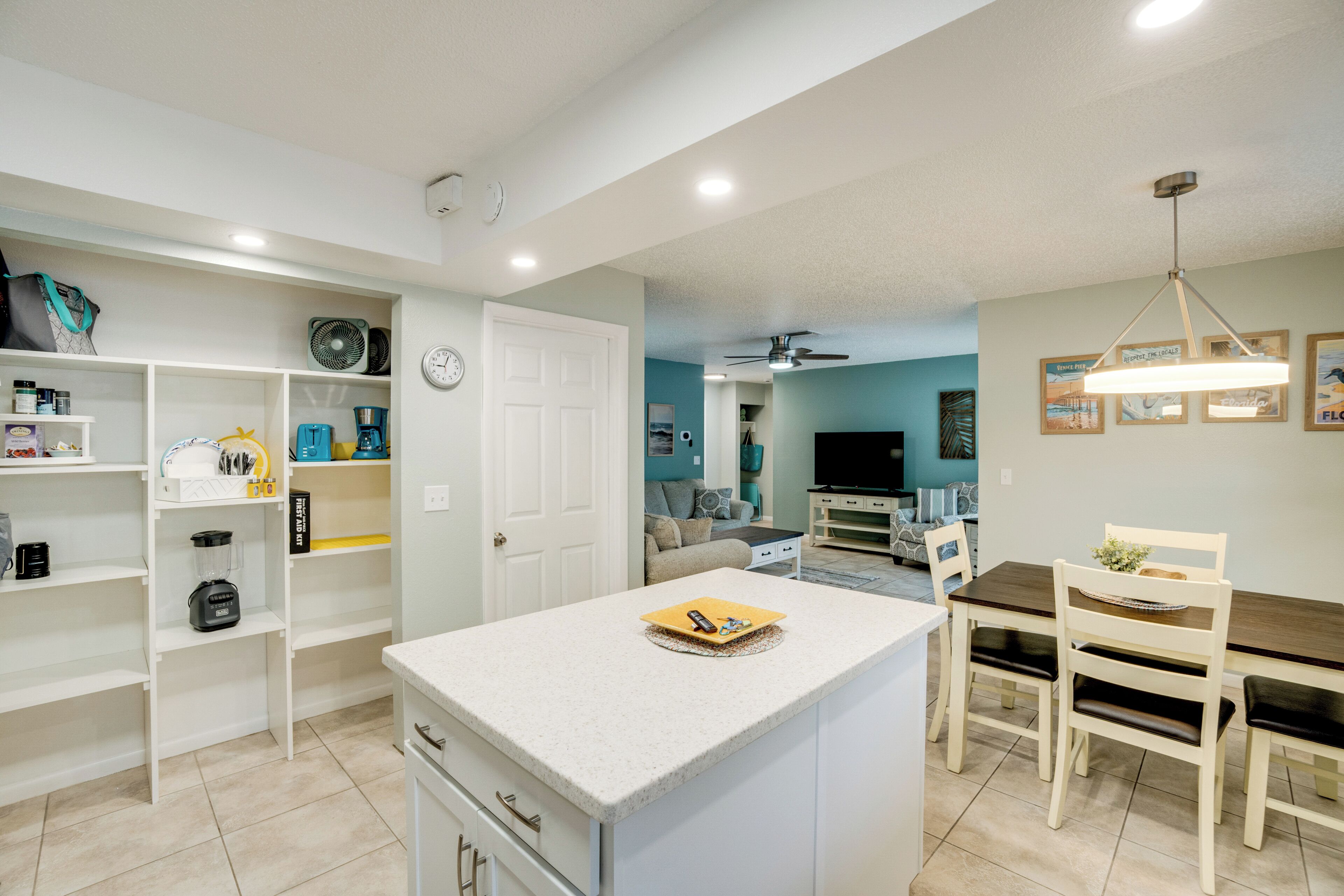 House (2 Bedrooms) | Interior