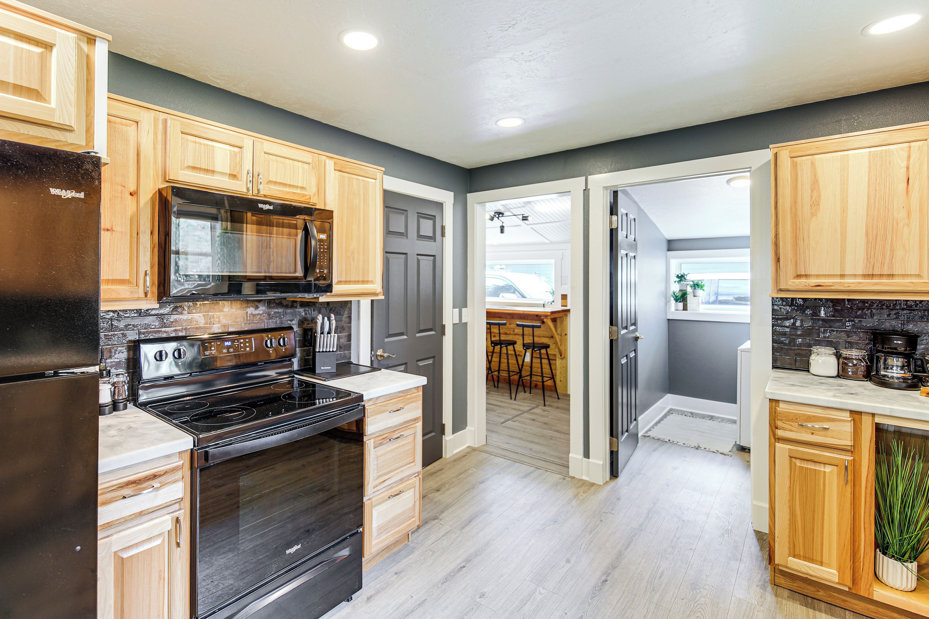 House (2 Bedrooms) | Interior