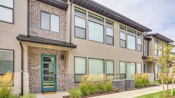 Apartment (3 Bedrooms) | Bahagian dalam