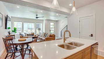 Apartment (3 Bedrooms) | Bahagian dalam