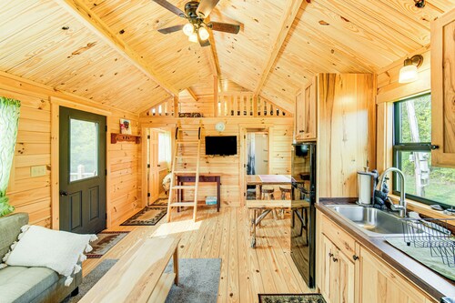 5 Mi to Susquehanna Boating! Secluded Log Cabin