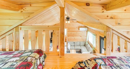 5 Mi to Susquehanna Boating! Secluded Log Cabin