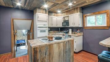 Rumah (4 Bedrooms) | Interior