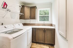Nhà (3 Bedrooms) | Nội thất