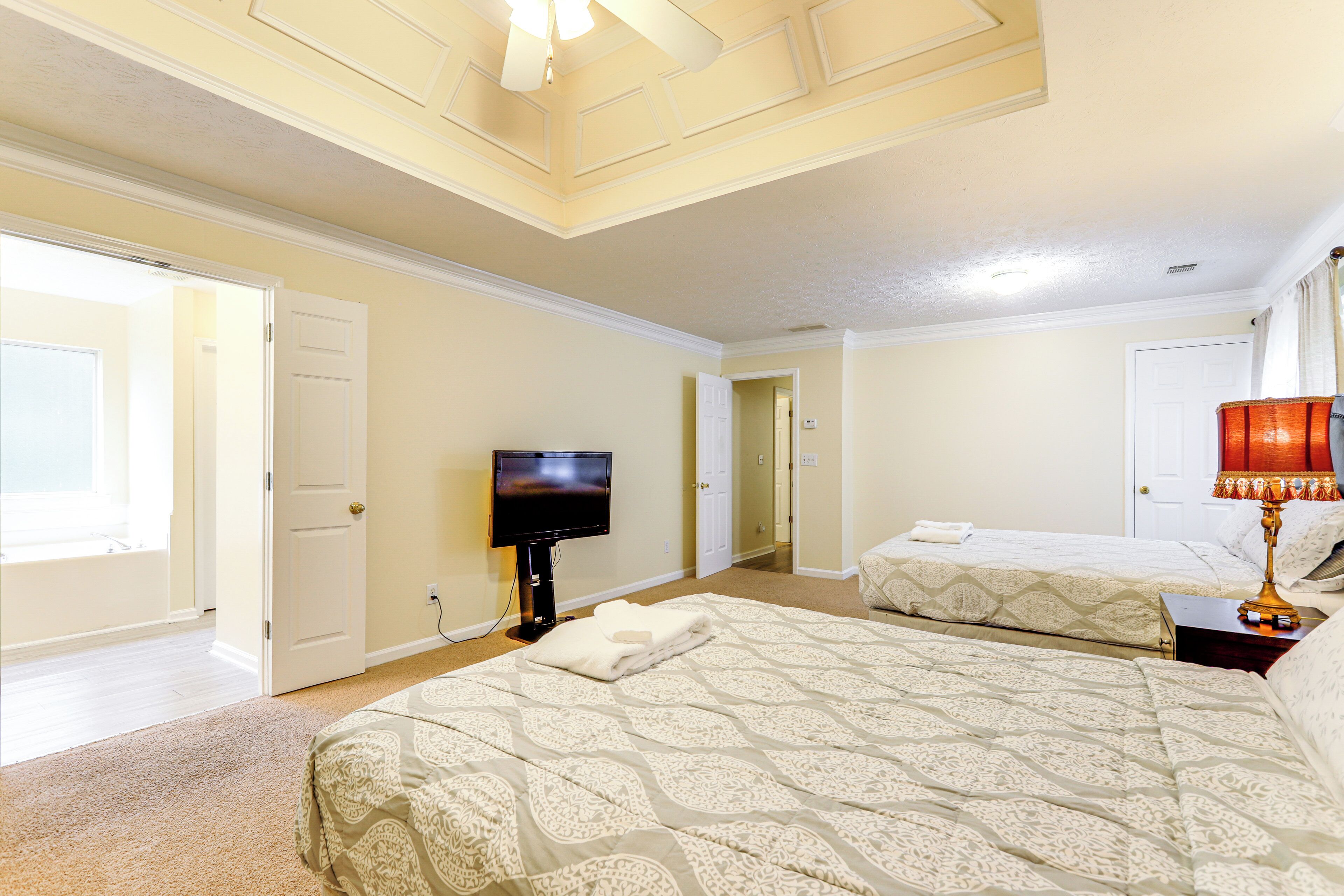 House (4 Bedrooms) | Interior