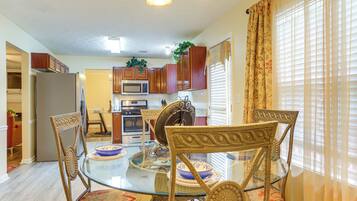 Rumah (4 Bedrooms) | Interior