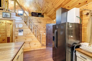 House (1 Bedroom) | Interior