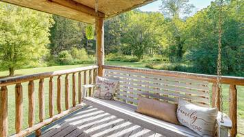 House (1 Bedroom) | Interior