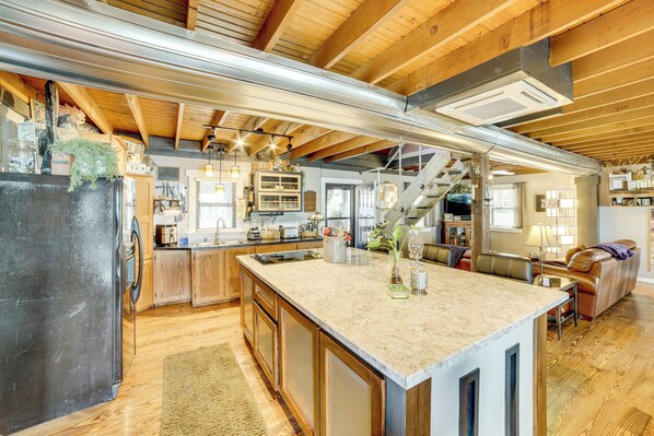 House (3 Bedrooms) | Interior - Boat Lift & Deck: Lakefront Retreat in Shell Knob (Shell Knob)