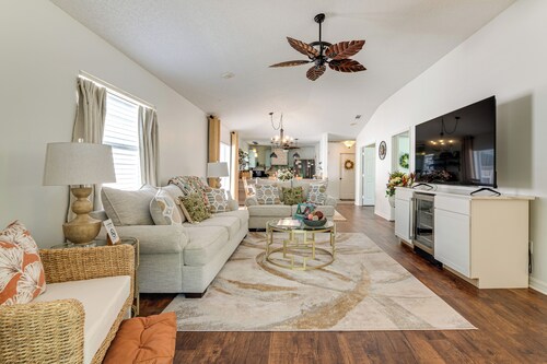 Private Pool & Golf Cart! Villa By Spanish Springs